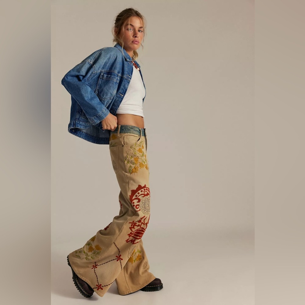 New Free People Falling Love Wide Leg Jeans Floral Embroidered Crochet - Picture 5 of 9